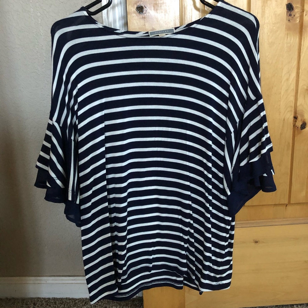Striped blue blouse